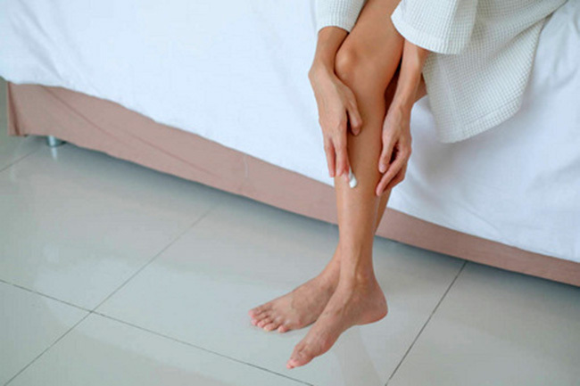 <b>女生眼部护肤品面霜乳液哪个牌子好</b>