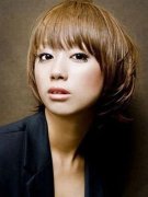 <b>如何打造森林系女生妆容</b>