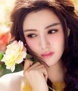 <b>夏季晒伤后脸部快速美白方法</b>