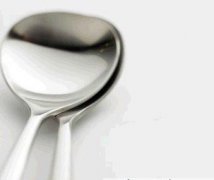 <b>有哪些方法去除眼袋问题最有效果</b>