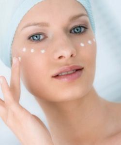 眼周肌肤护理常识