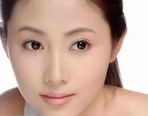 脸上肌肤长痘如何才能去除