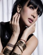 <b>早晨起床消除眼肿眼袋的小方法</b>