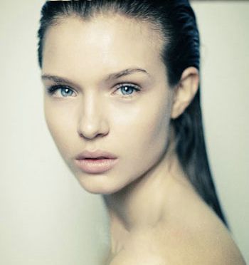 不同肤质补水方法差异大，沙漠肌, 陆地肌,温泉肌…