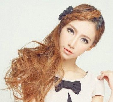 <b>经期脸上长痘怎么办，有啥方法解围?</b>