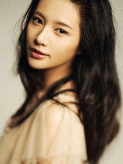 <b>时下“简”而“美”的美妆潮，你学会了吗?</b>